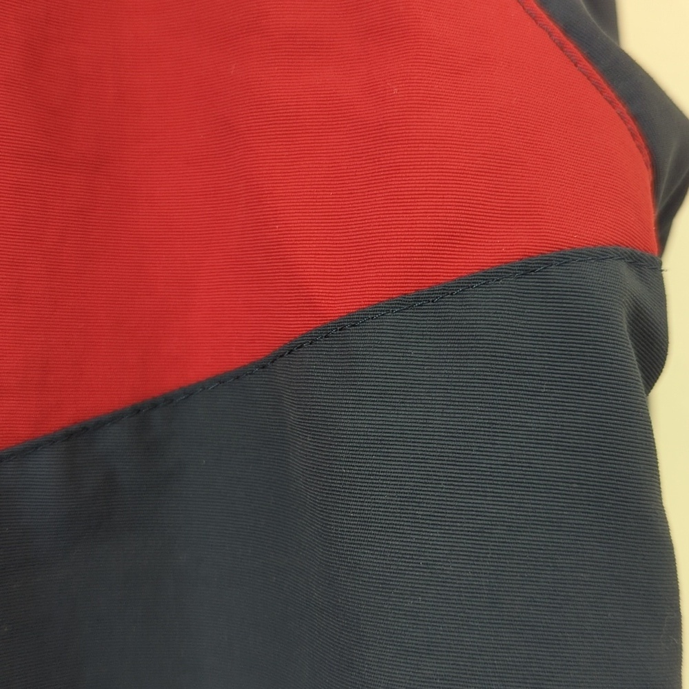 Duluth Trading Co. Colorblock Windbreaker Light Weight Jacket Red & Navy Large - Picture 7 of 7